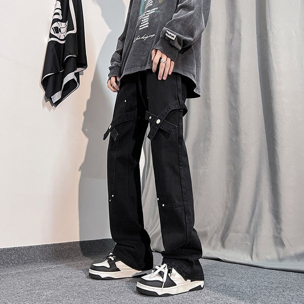 Blugi de bărbați cu picior larg în culori închise și deschise