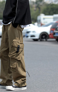 Pánske nohavice ležérneho strihu - s vreckami