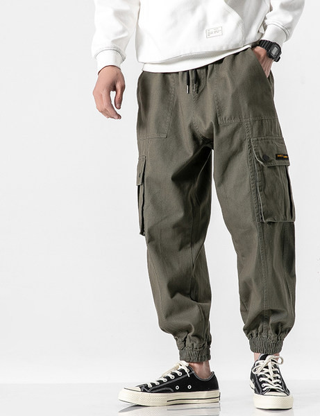 Pánske nohavice s vreckom a šnúrkami