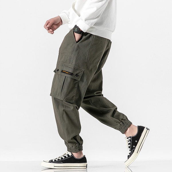 Pánske nohavice s vreckom a šnúrkami