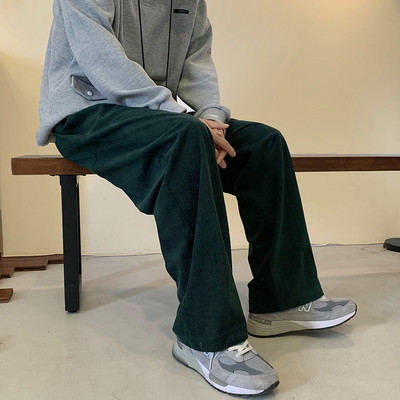 Pantaloni barbati din catifea cu sireturi - model drept