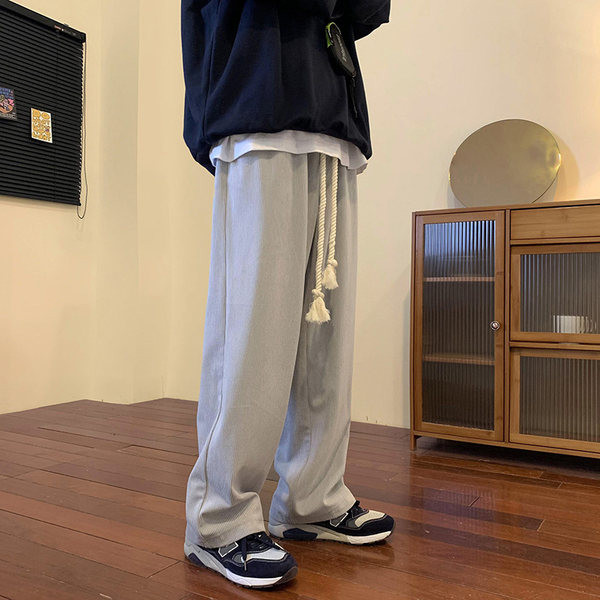 Pantaloni barbati din catifea cu sireturi - model drept