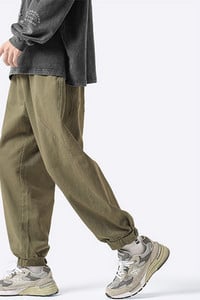 Pantaloni largi pentru bărbați cu buzunar