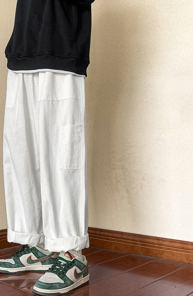 Pánske nohavice ležérneho strihu - s vreckami