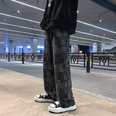 Široki model muških traperica - sa džepom