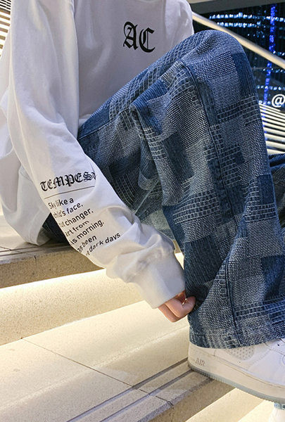 Široki model muških traperica - sa džepom