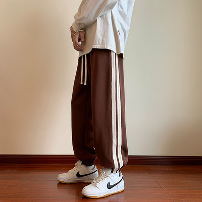 Pantaloni sport pentru bărbați, model larg, cu piping și șireturi