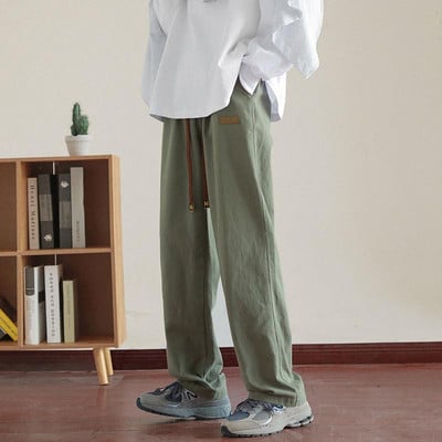 Čistý model pánskych nohavíc