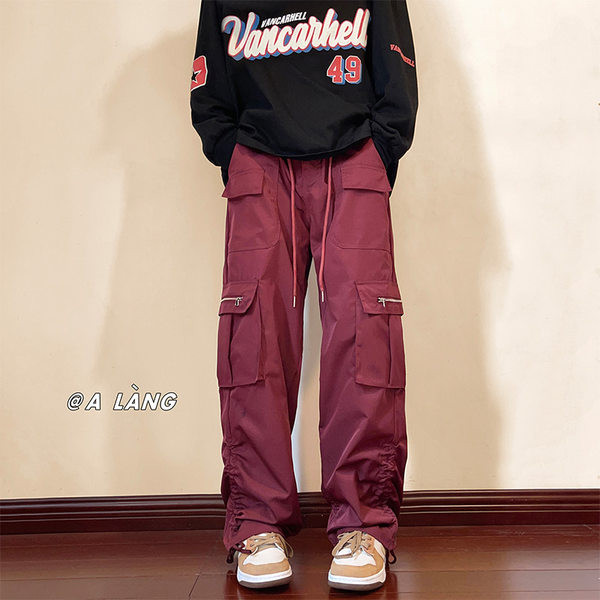 Φαρδύ ανδρικό παντελόνι σε ίσια γράμμη με  τσέπη