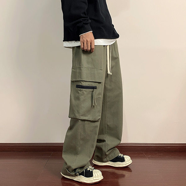 Pantaloni sport barbati cu buzunare - trei culori