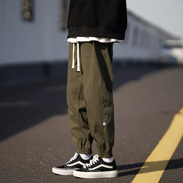 Pantaloni casual barbatesti - cu elastic si sireturi