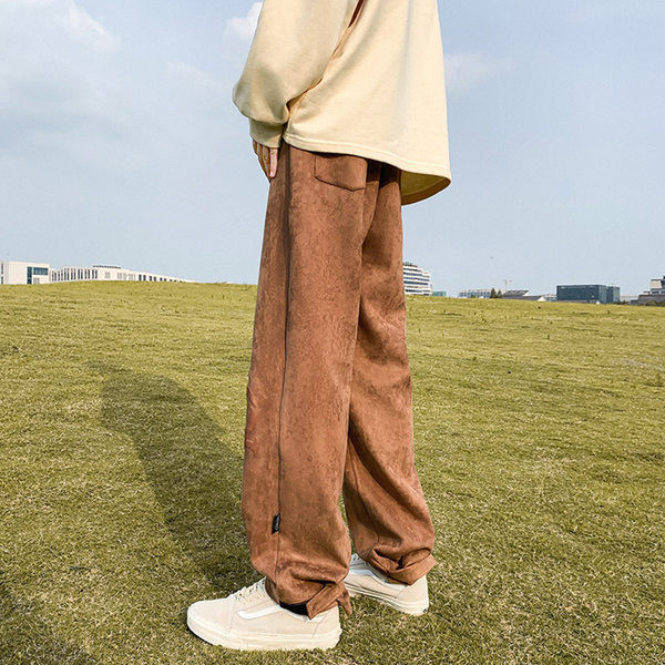 Pantaloni sport barbati cu broderie