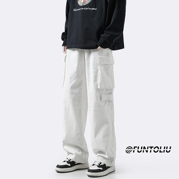 Pantaloni barbati moderni model drept cu buzunare laterale