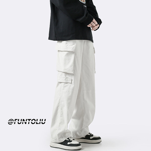 Pantaloni barbati moderni model drept cu buzunare laterale