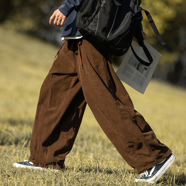 Pánske nohavice so šnúrkami