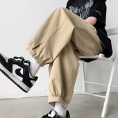 Model curat de pantaloni barbatesti cu elastic