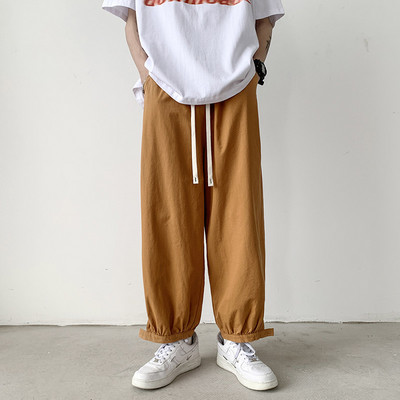 Model curat de pantaloni barbatesti cu elastic