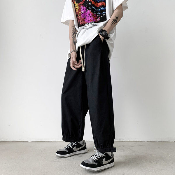 Model curat de pantaloni barbatesti cu elastic