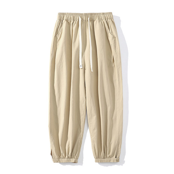 Model curat de pantaloni barbatesti cu elastic