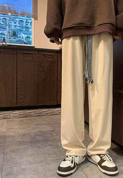 Pantaloni retro bărbați cu șireturi și inscripții