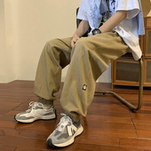 Pánske športové nohavice s logom a gumou na nohaviciach