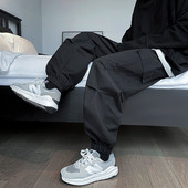 Pánske športové nohavice - s vreckami