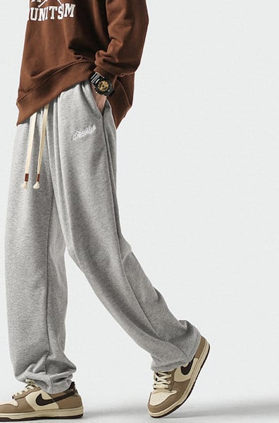 Pantaloni sport cu elastic