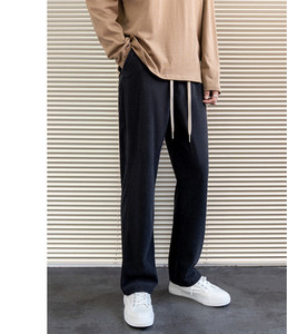 Pantaloni sport barbati - cu sireturi