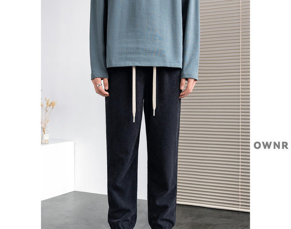 Športové pánske nohavice s elastickým pásom