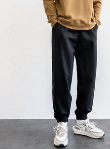 Pantaloni barbatesti cu elastic