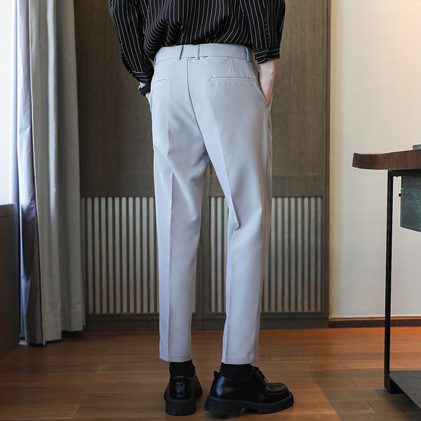 Pantaloni eleganti de barbati cu centura