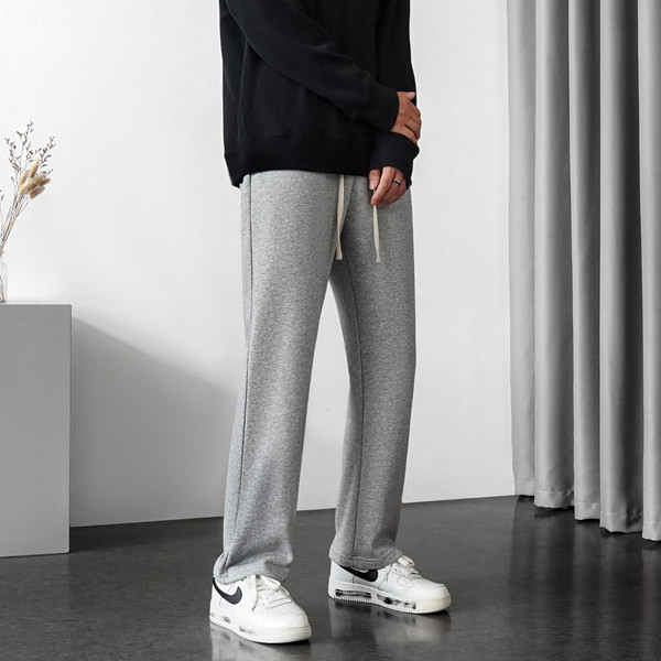 Pantaloni sport pentru bărbați - în trei culori