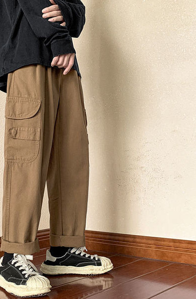 Muške hlače s džepom