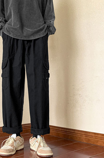 Muške hlače s džepom