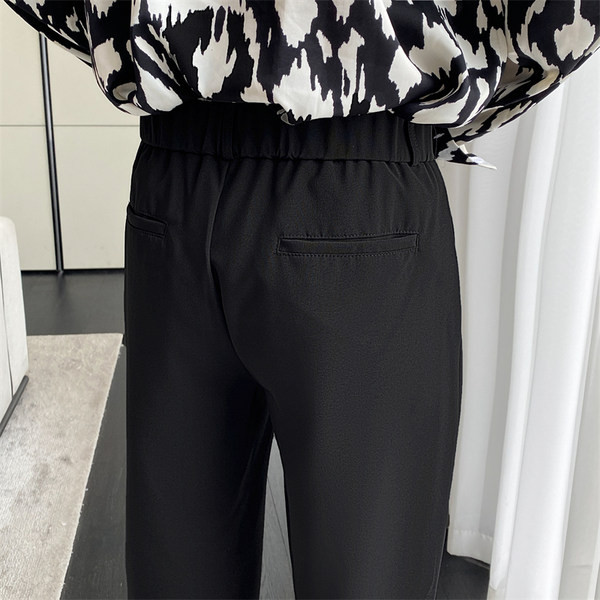 Moderne muške hlače s džepovima