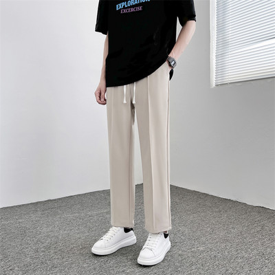 Pantaloni de bărbați cu șireturi și buzunar
