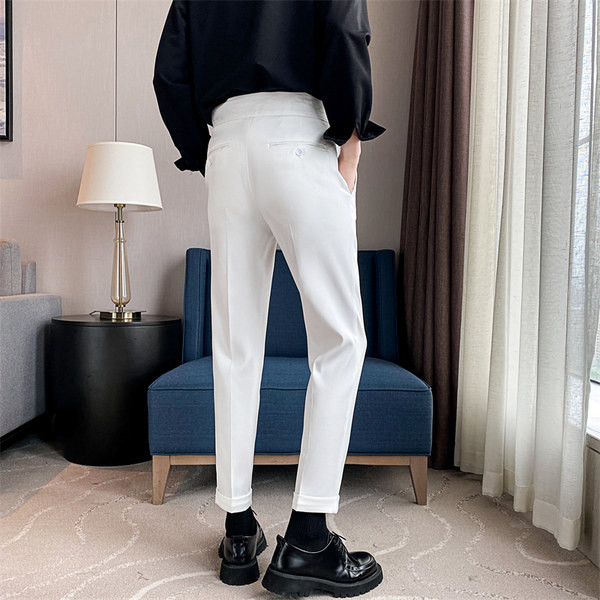 Elegantné pánske nohavice rovného strihu s vreckom