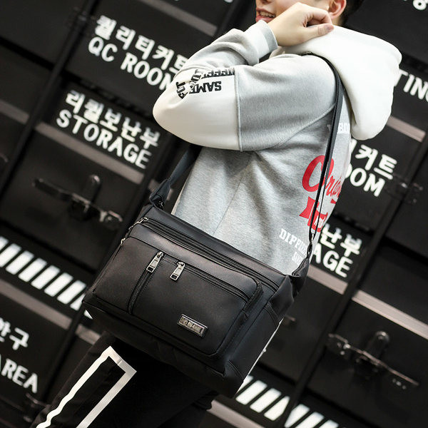 Vīriešu tekstila plecu soma ar vairākiem nodalījumiem