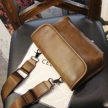 Мъжка чанта от еко кожа с текстилна дръжка за през рамо