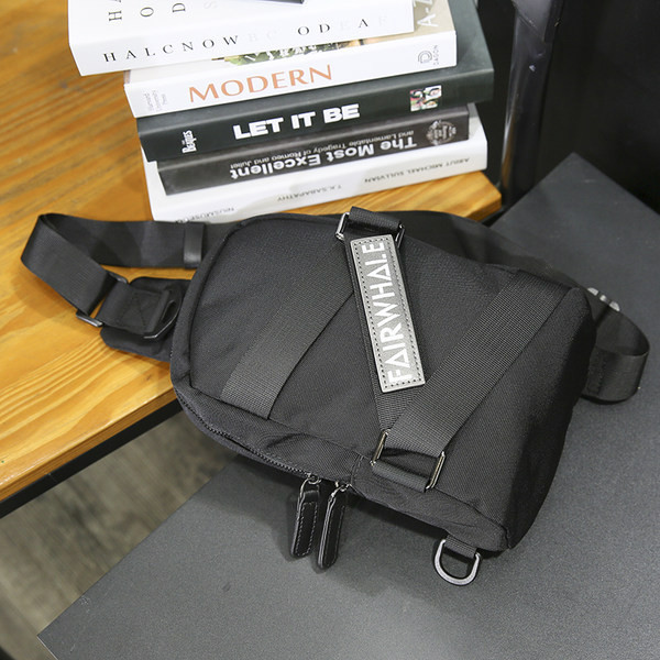 Kabelka na jedno rameno pre mužov