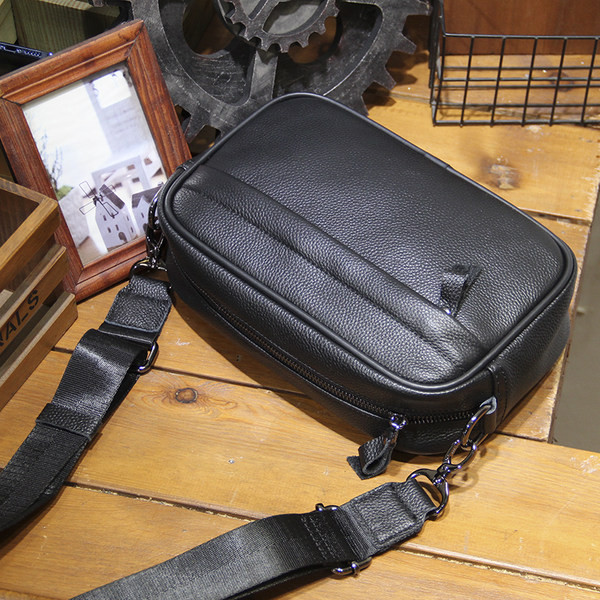 Pánska taška z eko kože - so zipsom