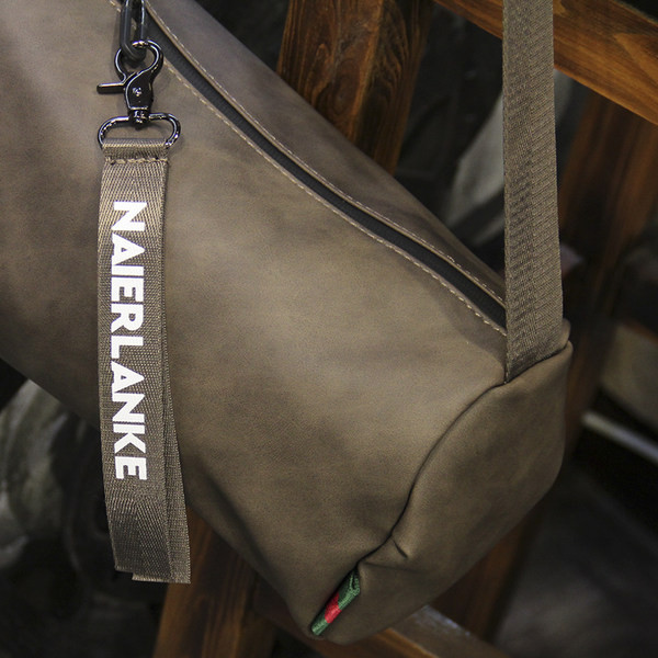 Pánska kožená taška cez rameno