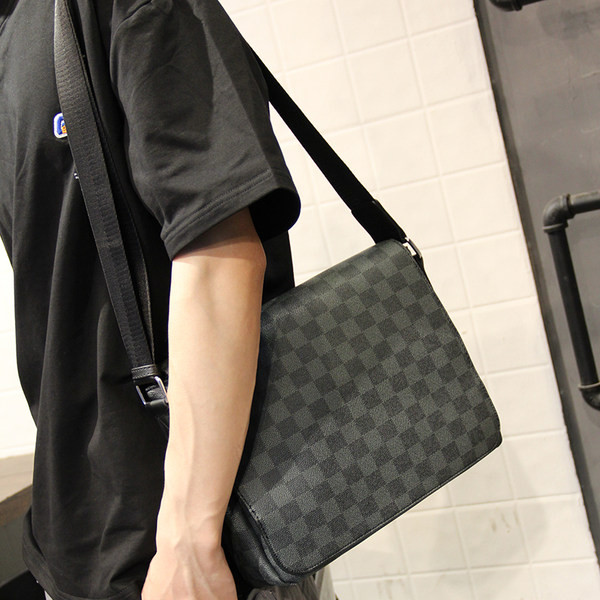 Pánska ležérna kockovaná taška cez rameno