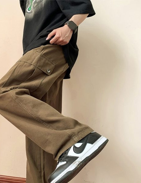 Pantaloni barbati model drept cu buzunar