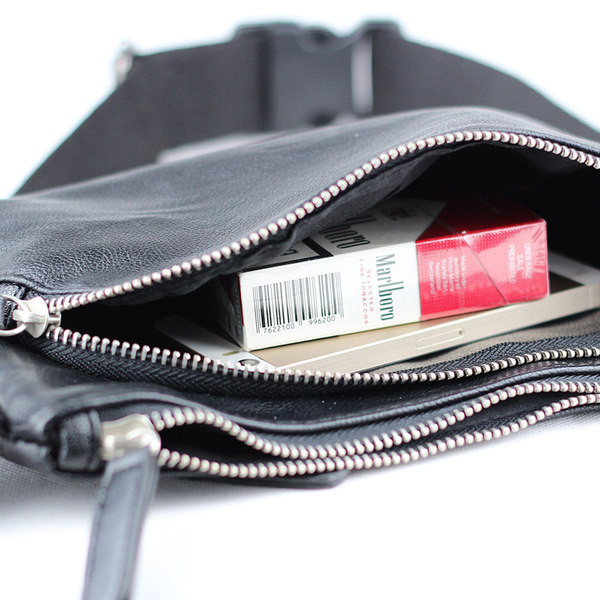 Moderná pánska taška z eko kože s nastaviteľným ramenným popruhom