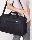 Pánska textilná športová taška vhodná na každodenné nosenie