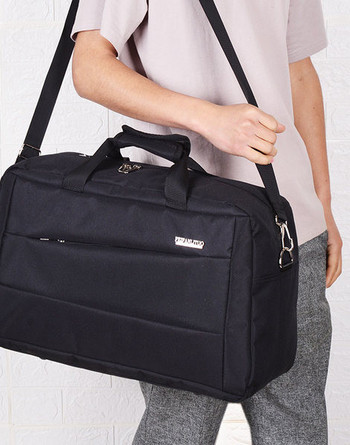 Мъжка спортна чанта от текстил подходяща за ежедневието
