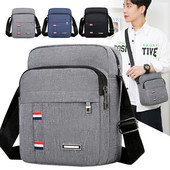 Мъжка текстилна чанта за през рамо с няколко отделения