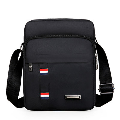 Мъжка текстилна чанта за през рамо с няколко отделения