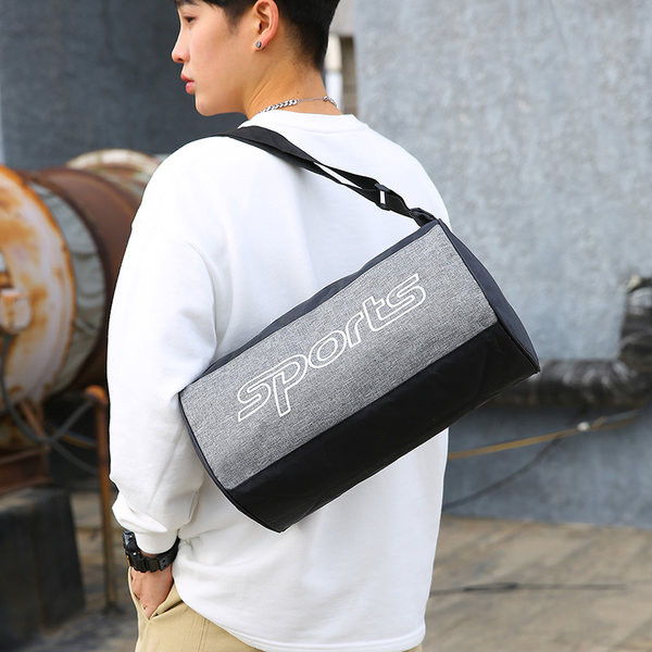 Tekstilna muška torba sa natpisom